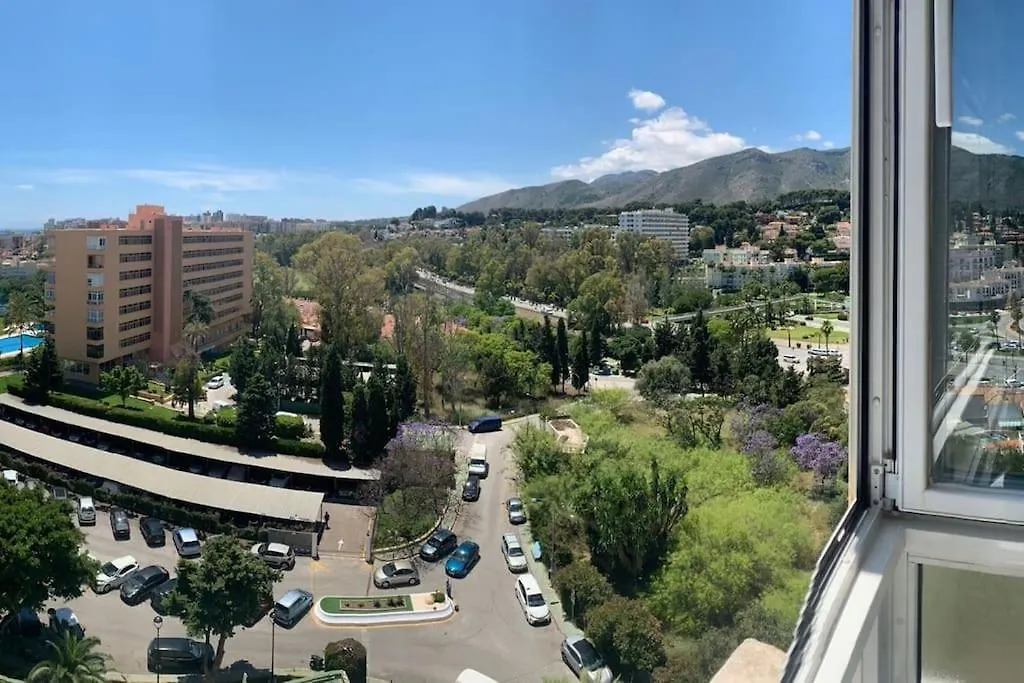 Alterhome Luminoso Estudio Con Piscina Y Maravillosas Vistas Torremolinos