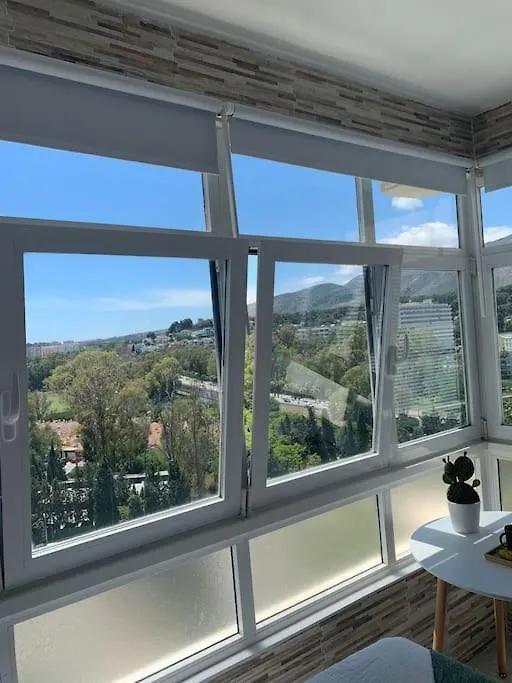 Alterhome Luminoso Estudio Con Piscina Y Maravillosas Vistas Torremolinos 0*,